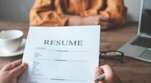 How Costly Is a Resume Gap for Executives?