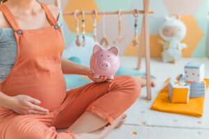 Managing Your Finances While Expecting a Baby