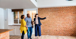 Middle-Income Homebuyers Now Have $30,000 More Buying Power Than a Year Ago