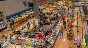 US Consumer Sentiment Falls to Three Month Low as War Raises Inflation Concerns