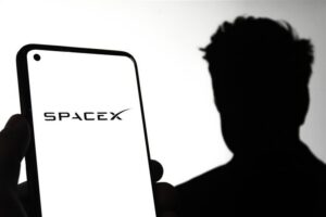 SpaceX Explores $5 Billion IPO Investment Talks With Saudi Fund