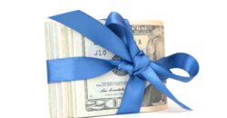 How Much Cash Can You Gift Your Family Without IRS Paperwork in 2026