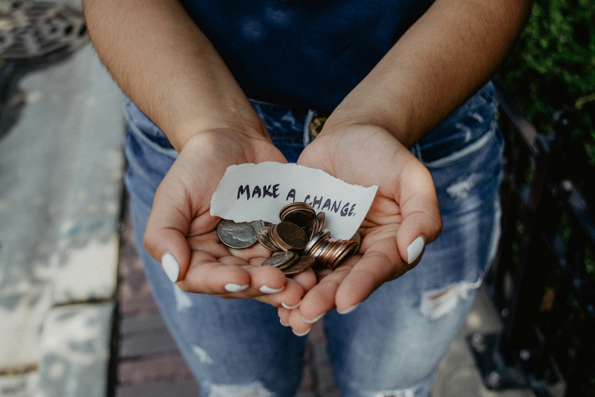 How Generosity Can Improve Your Financial Wellbeing